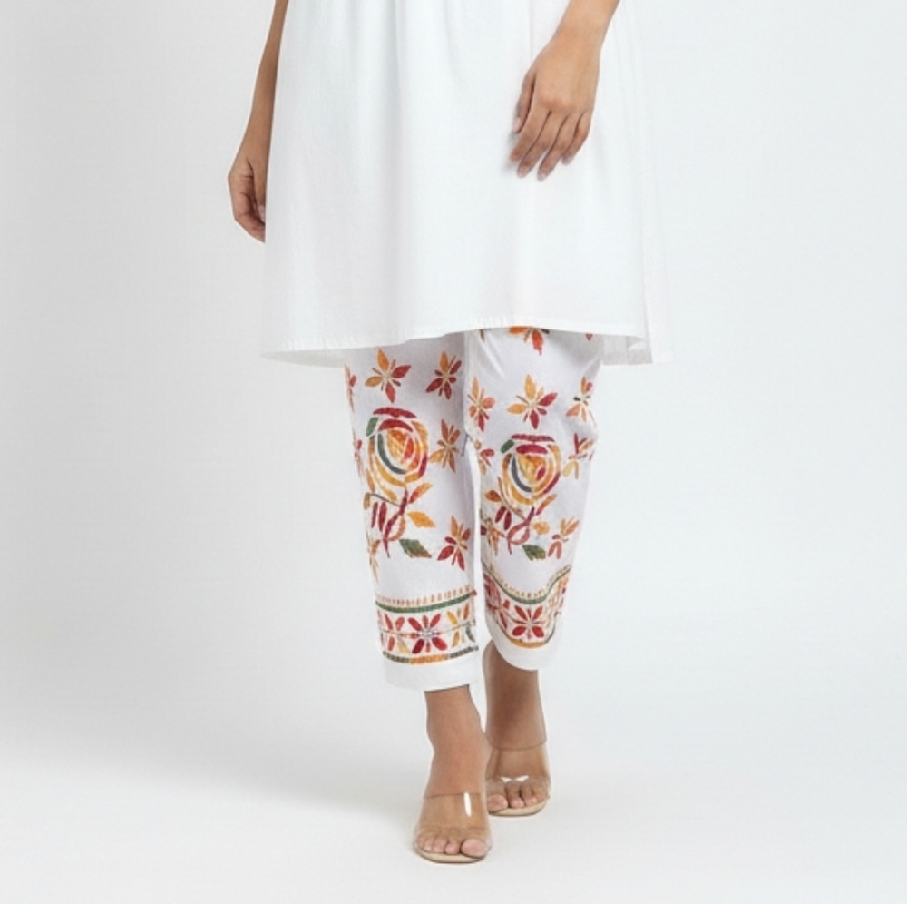 New White multi ankle pants with drawstring